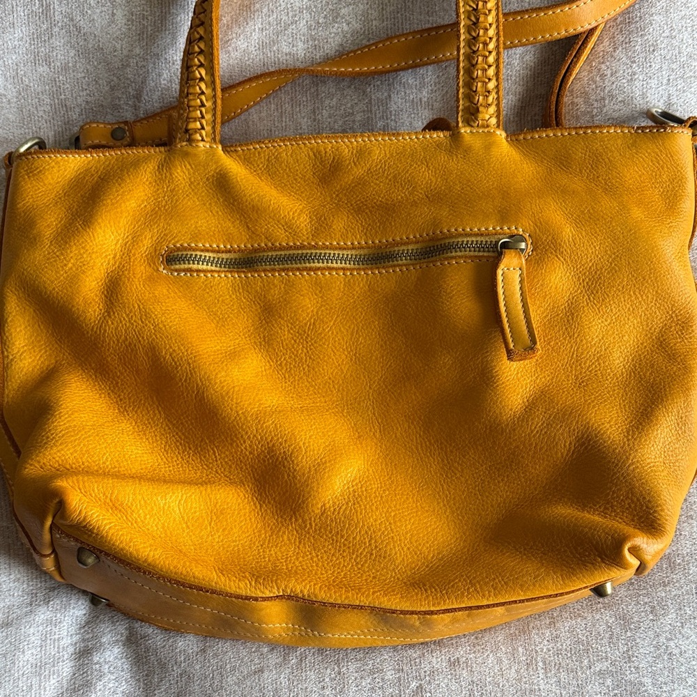 Italian Elegant Woven Leather Bag - Mustard Yellow - Picture 4 of 7